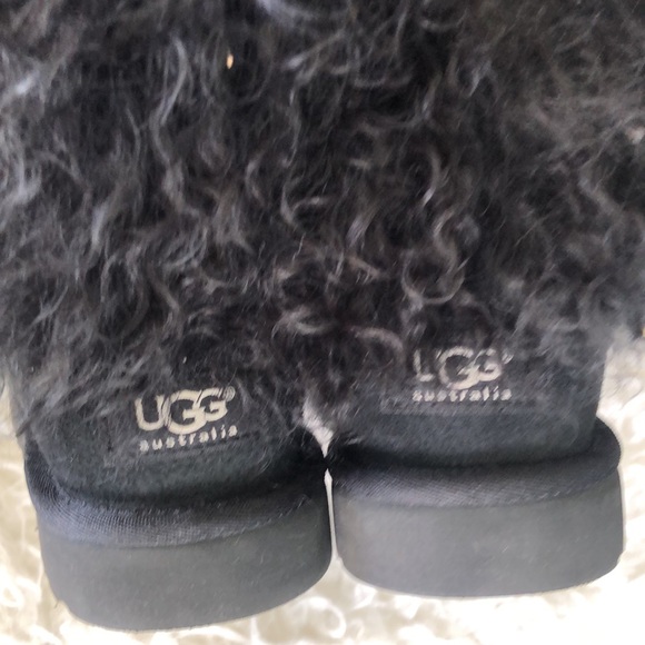 Ugg Women's Twinface Mongolian Sheepskin Cuff Boots - Picture 9 of 16